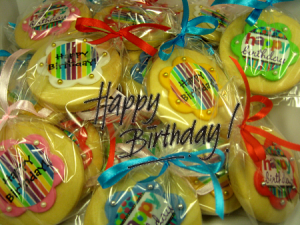 creative-birthday- cookies