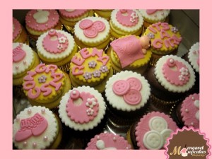 creative-baby-girl-shower-cupcakes
