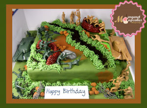army-combat-Happy-birthday-decorated-cake