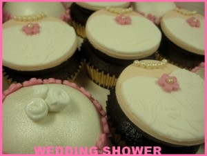 pink-wedding-shower-cupcakes